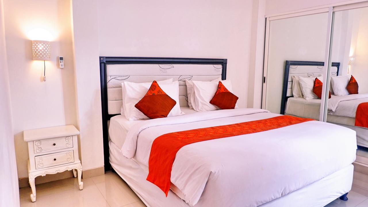 Kubu Anyar Hotel Kuta Lombok Buitenkant foto