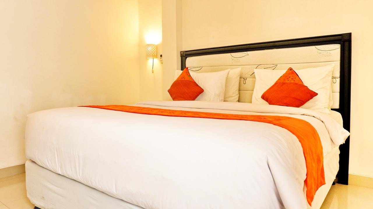 Kubu Anyar Hotel Kuta Lombok Buitenkant foto