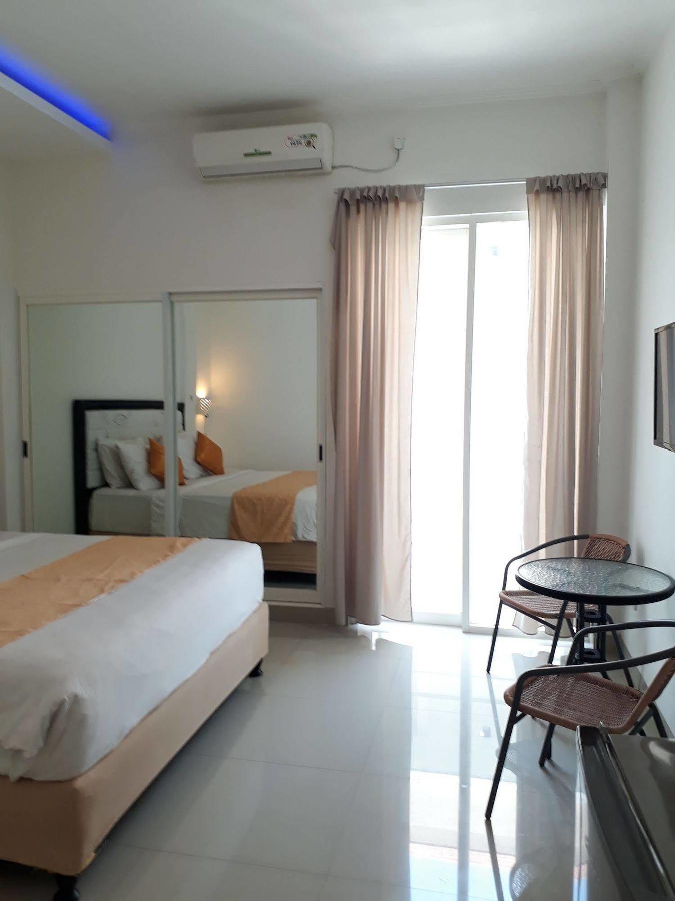 Kubu Anyar Hotel Kuta Lombok Buitenkant foto