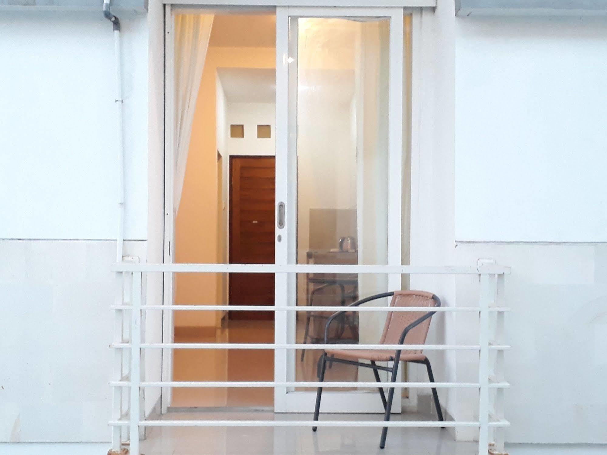 Kubu Anyar Hotel Kuta Lombok Buitenkant foto
